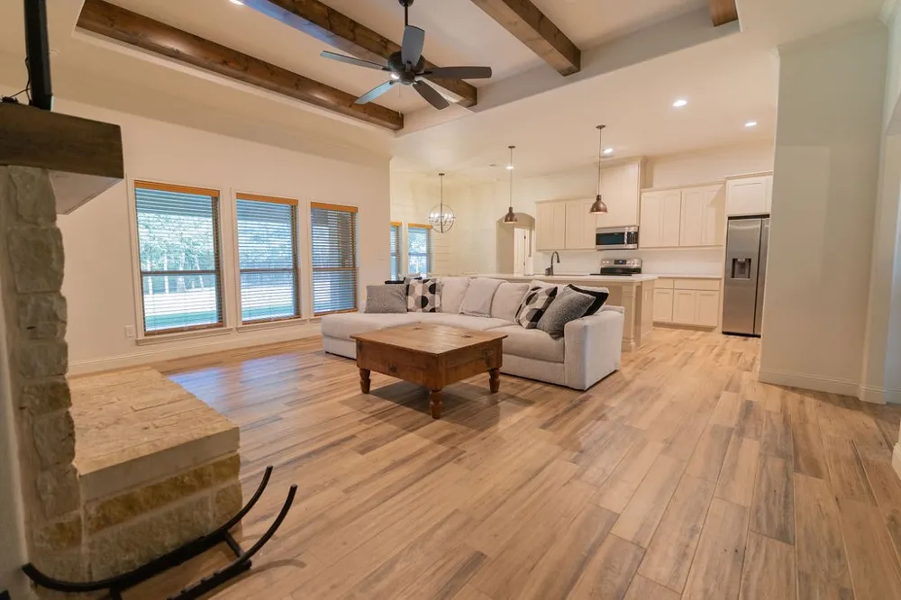 1013 Churchill Lane Millsap, TX 76066