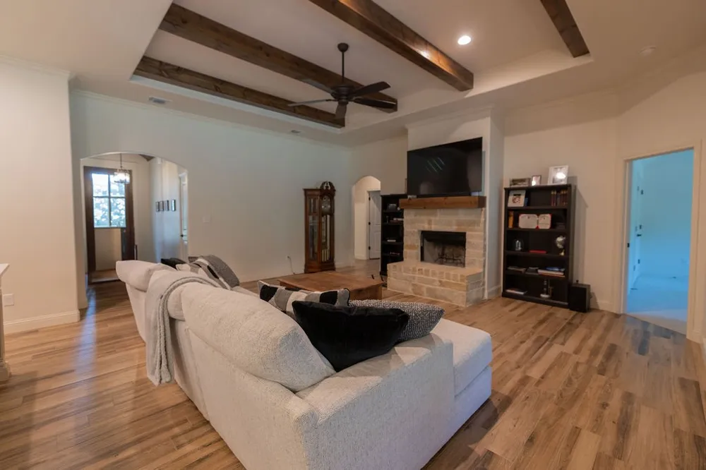 1013 Churchill Lane Millsap, TX 76066