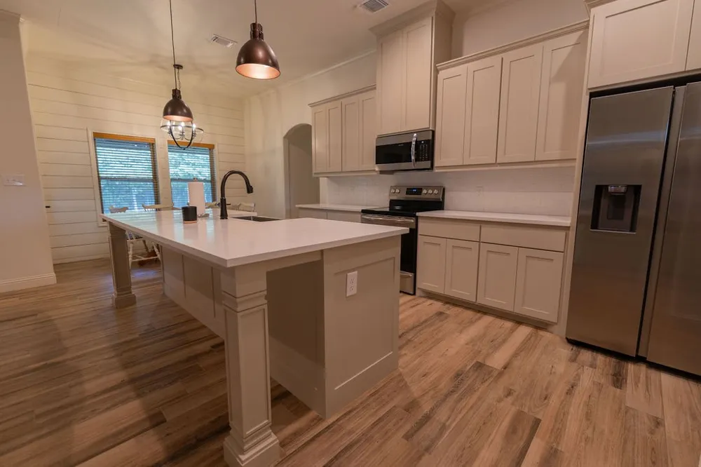 1013 Churchill Lane Millsap, TX 76066