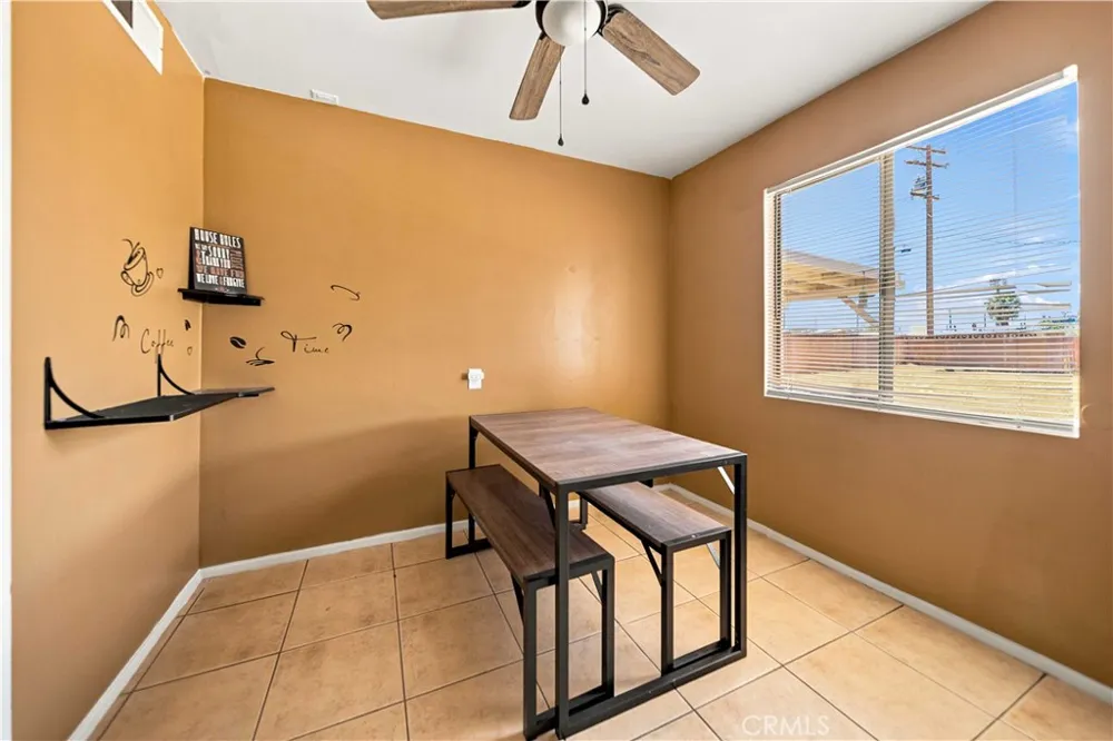 12591 Daisy Boron, CA 93516