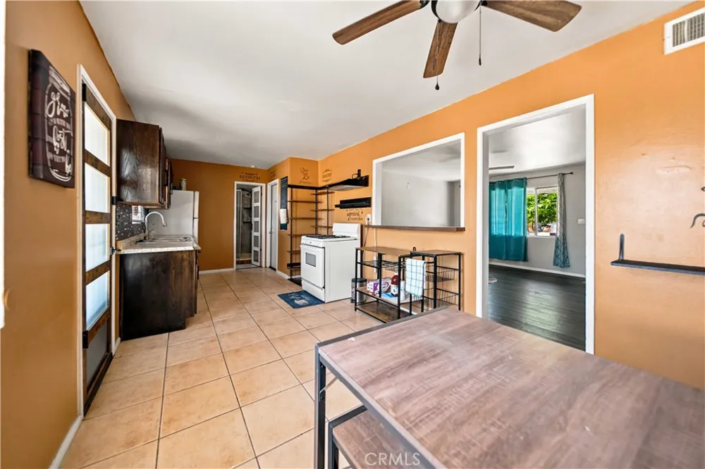 12591 Daisy Boron, CA 93516