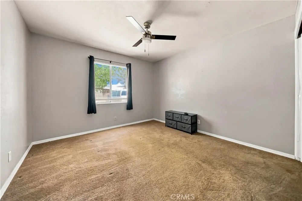12591 Daisy Boron, CA 93516