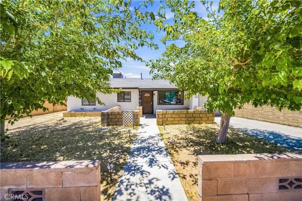 12591 Daisy Boron, CA 93516