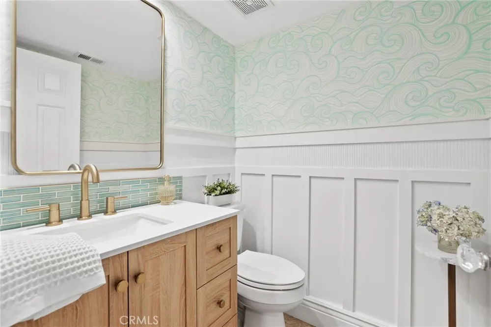 205 4th street Seal Beach, CA 90740
