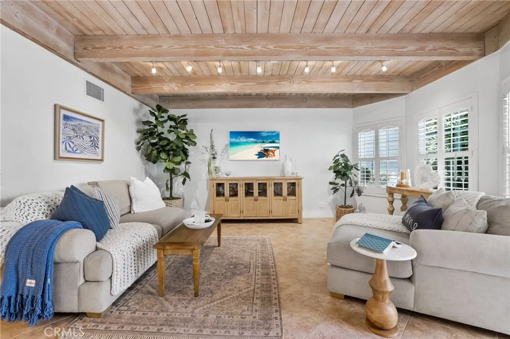 205 4th street Seal Beach, CA 90740