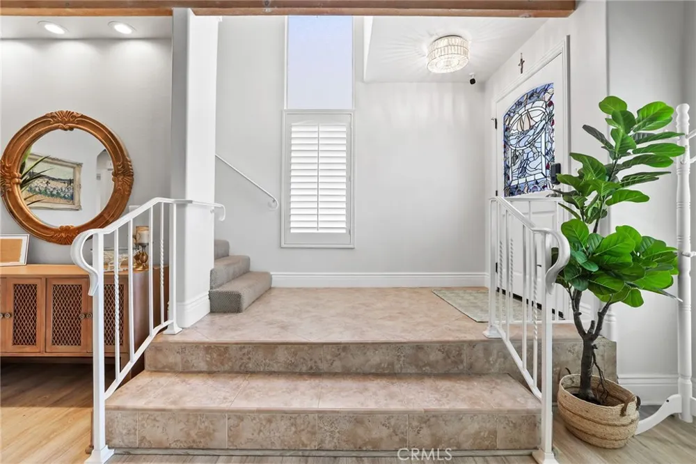 205 4th street Seal Beach, CA 90740