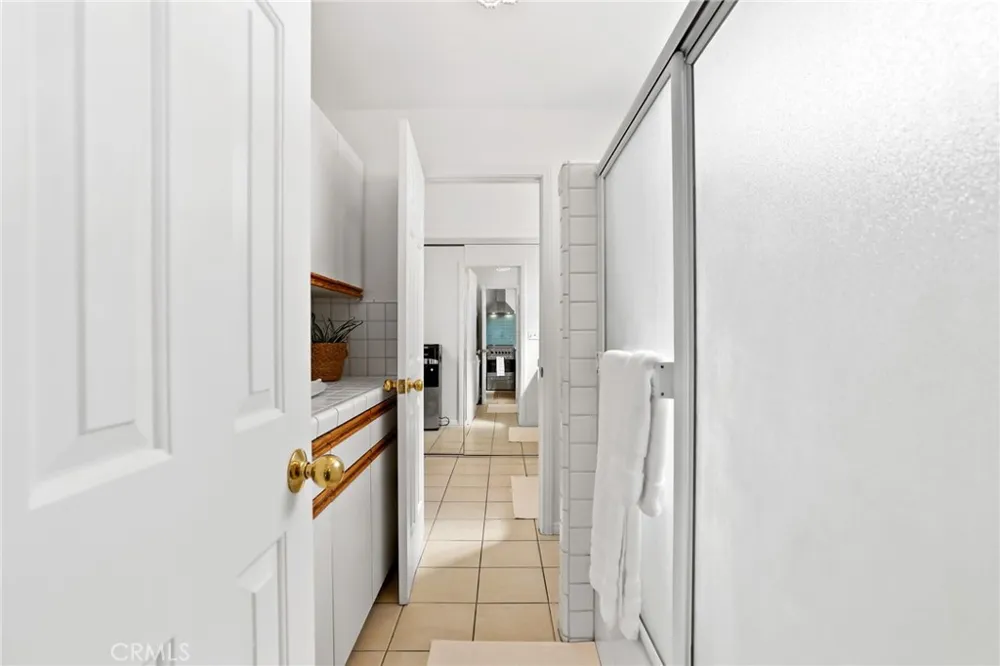 205 4th street Seal Beach, CA 90740