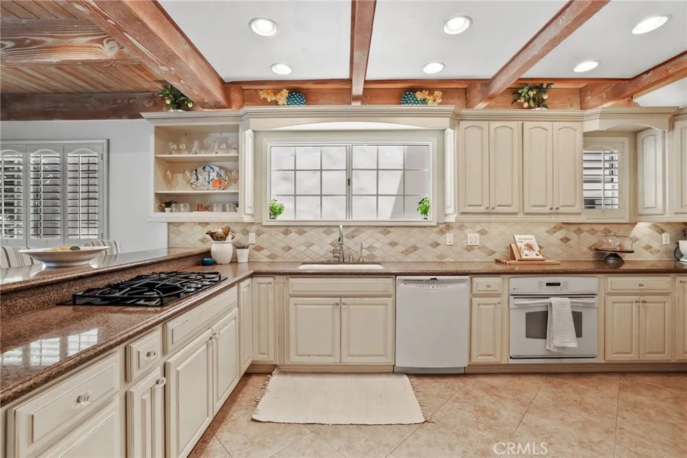 205 4th street Seal Beach, CA 90740