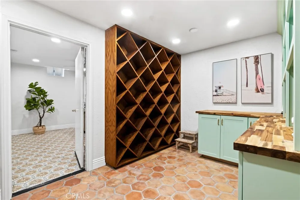 205 4th street Seal Beach, CA 90740