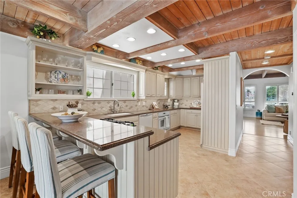 205 4th street Seal Beach, CA 90740