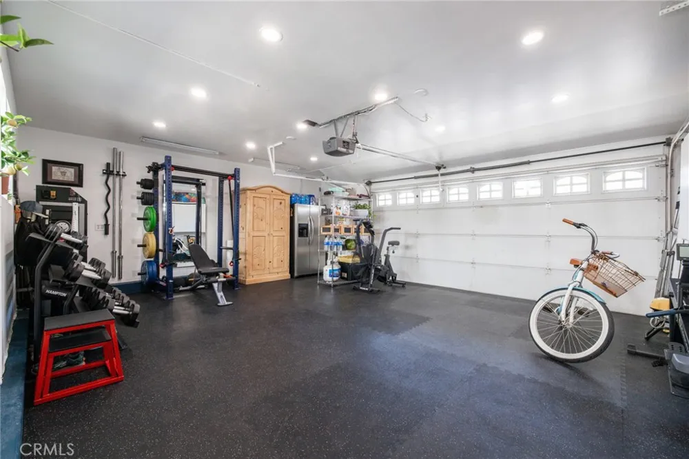 205 4th street Seal Beach, CA 90740