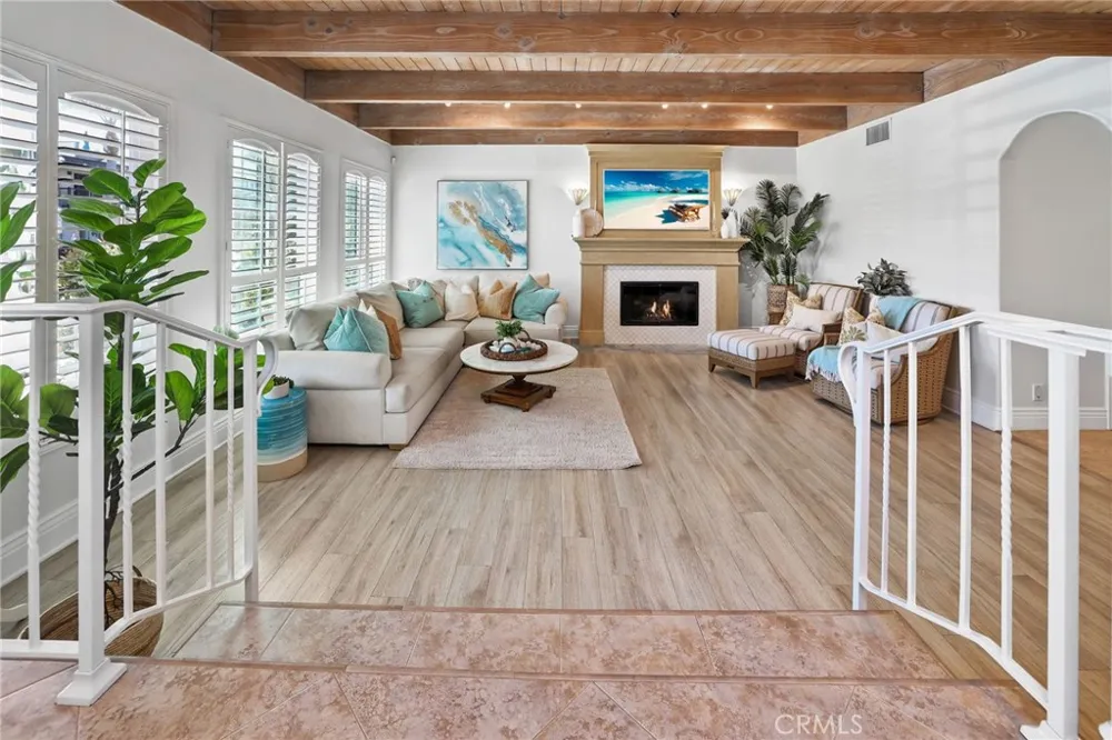 205 4th street Seal Beach, CA 90740