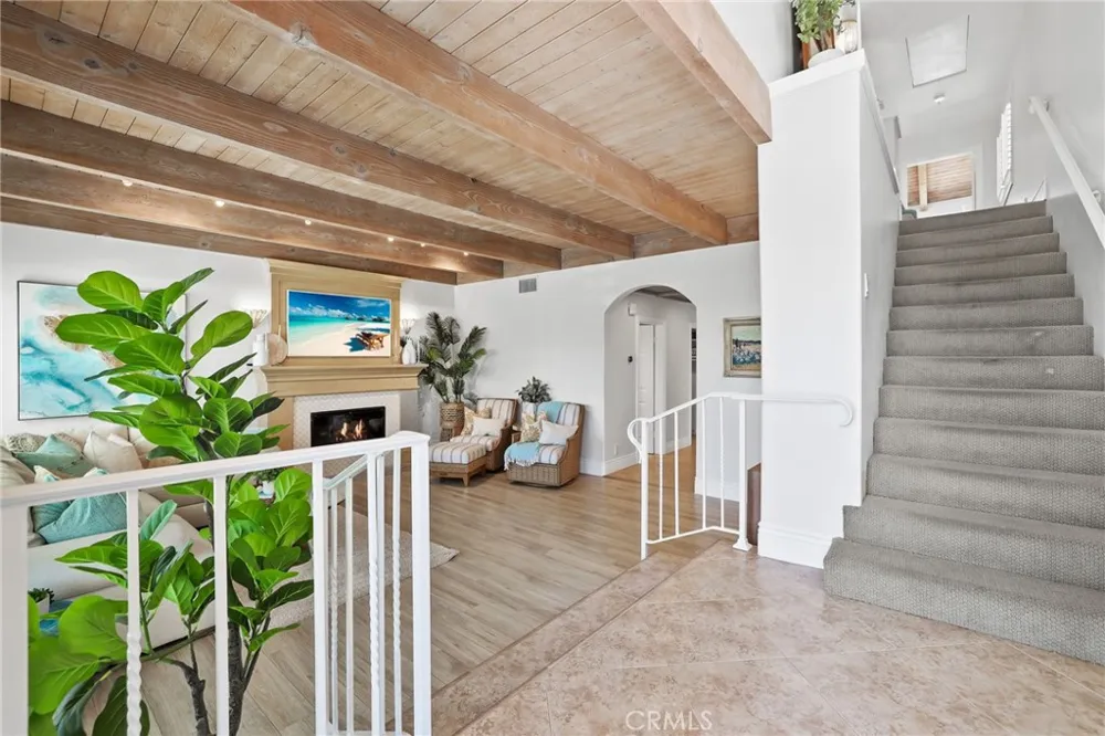 205 4th street Seal Beach, CA 90740