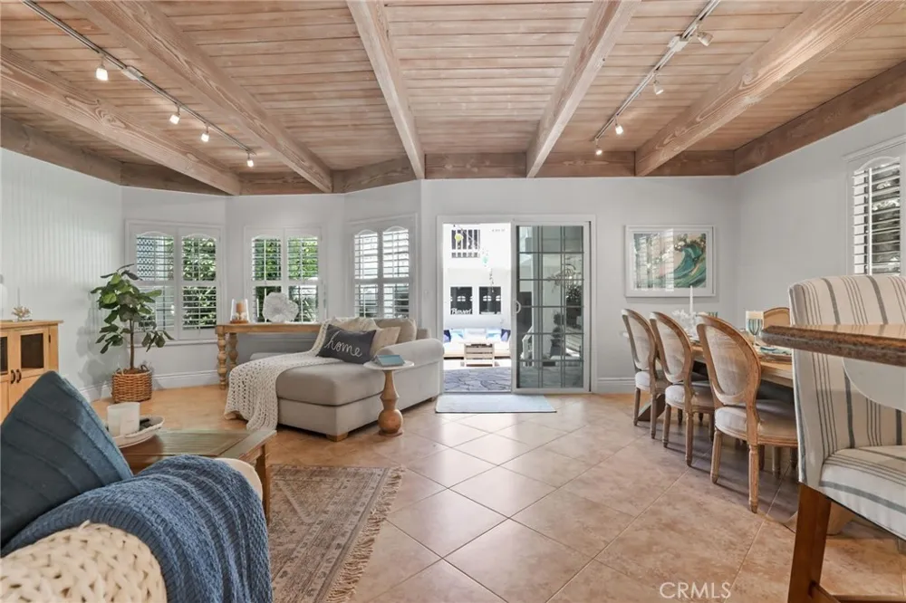 205 4th street Seal Beach, CA 90740