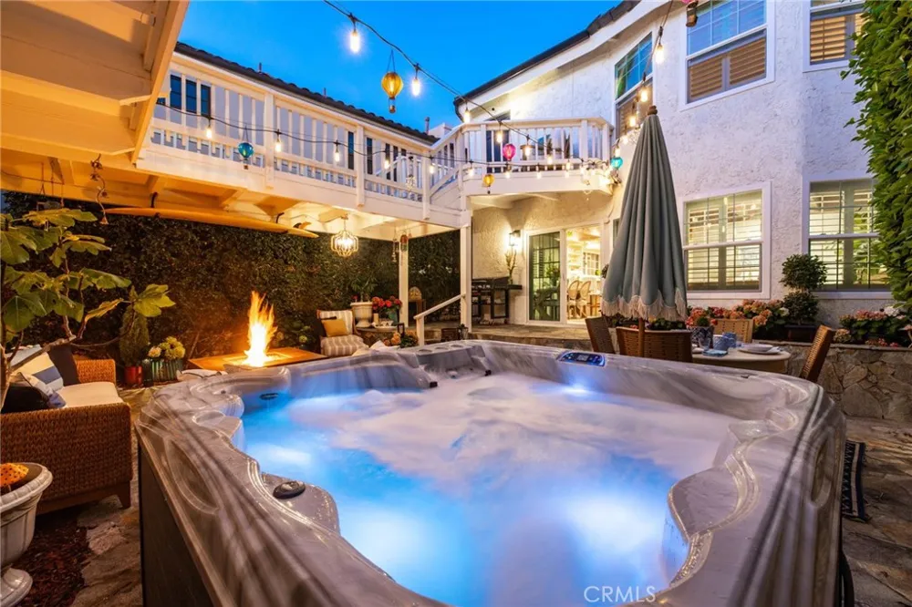 205 4th street Seal Beach, CA 90740