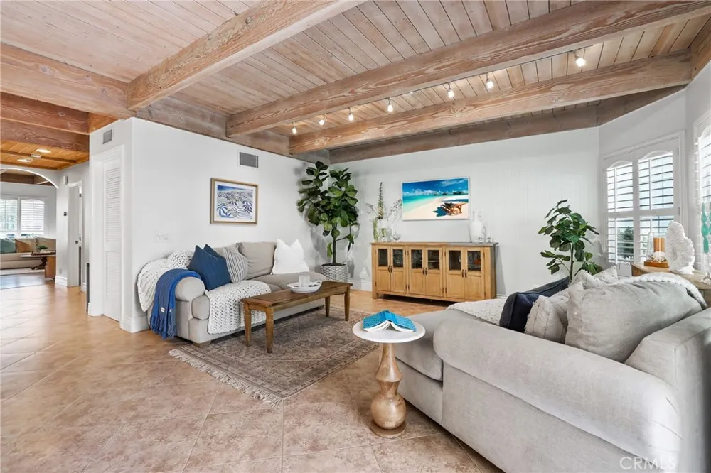 205 4th street Seal Beach, CA 90740