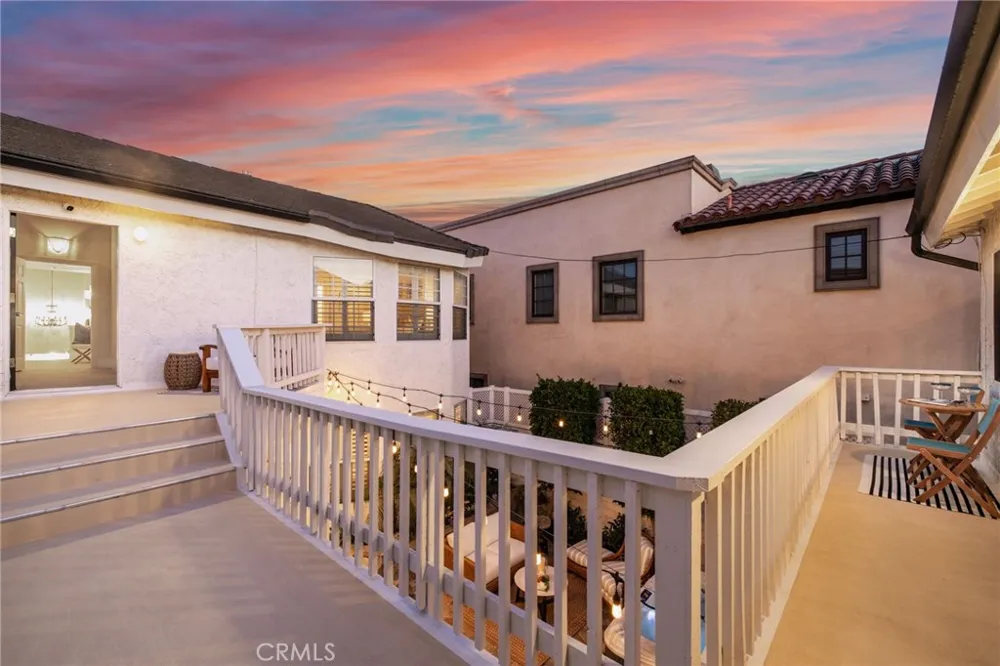 205 4th street Seal Beach, CA 90740
