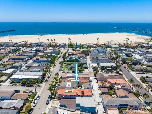 205 4th street Seal Beach, CA 90740