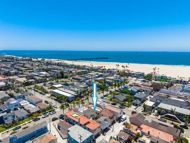 205 4th street Seal Beach, CA 90740