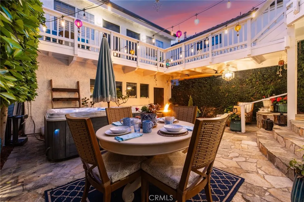 205 4th street Seal Beach, CA 90740