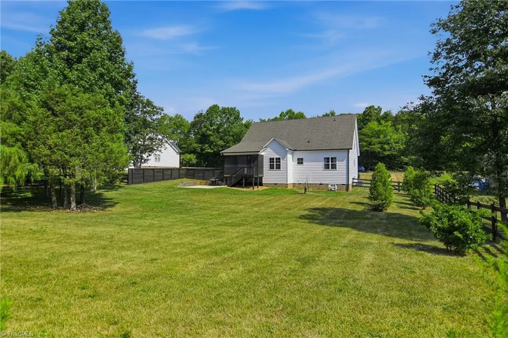144 Odell Myers Road Advance, NC 27006