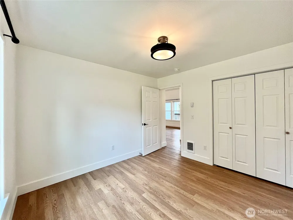 382 S Wynoochee Drive SW Ocean Shores, WA 98569