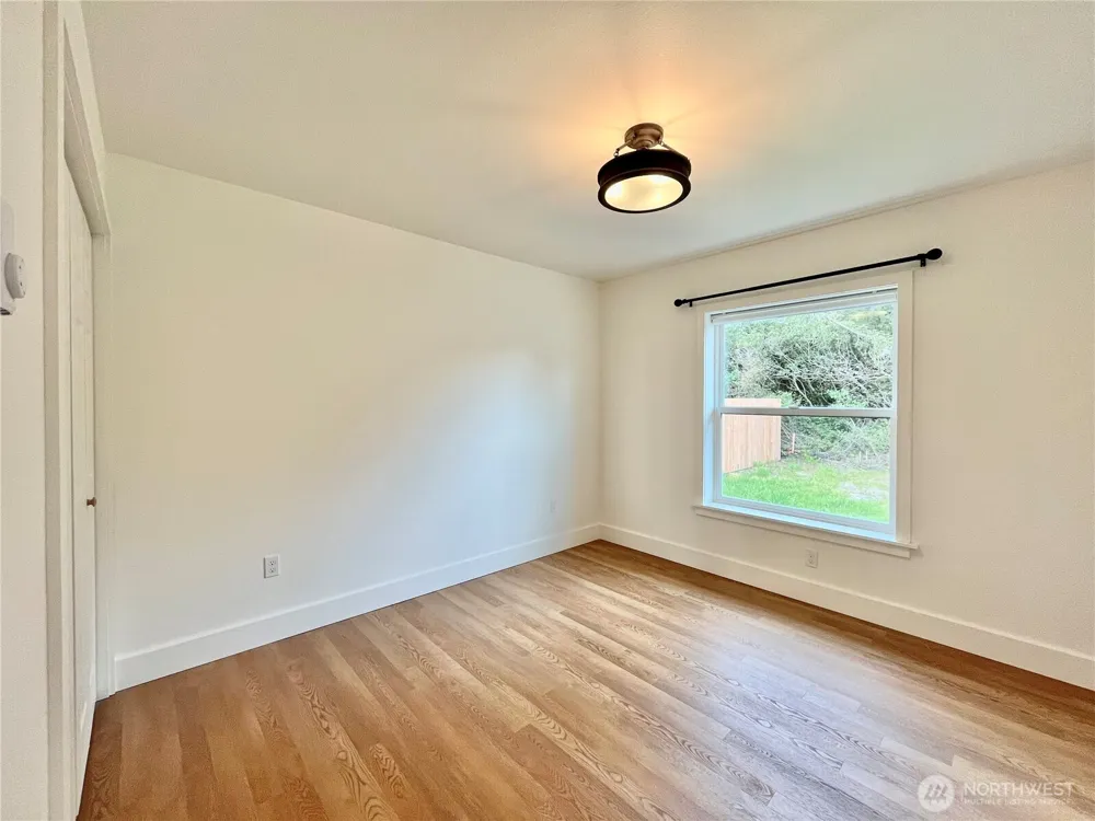 382 S Wynoochee Drive SW Ocean Shores, WA 98569