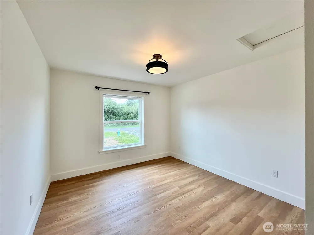 382 S Wynoochee Drive SW Ocean Shores, WA 98569