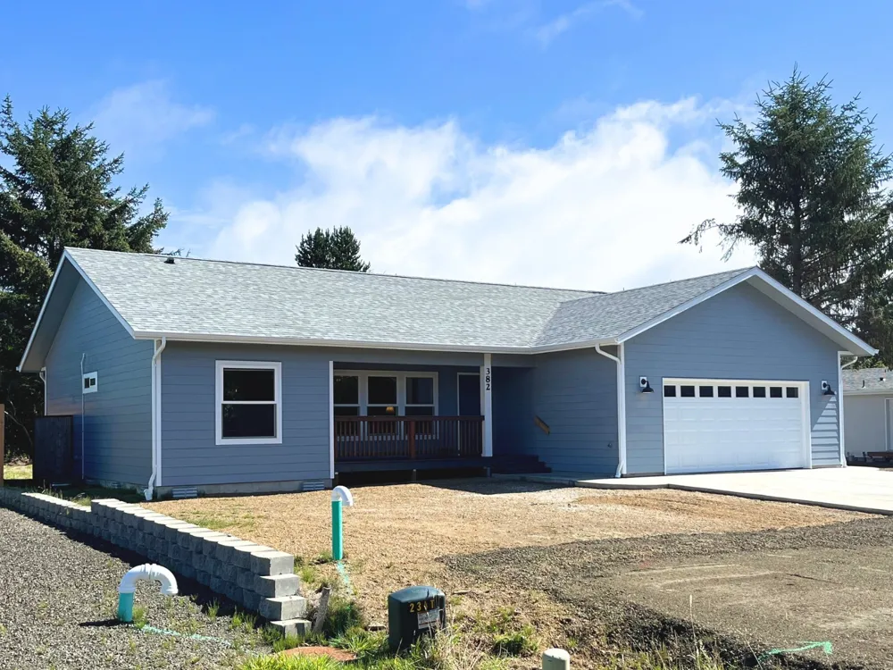 382 S Wynoochee Drive SW Ocean Shores, WA 98569