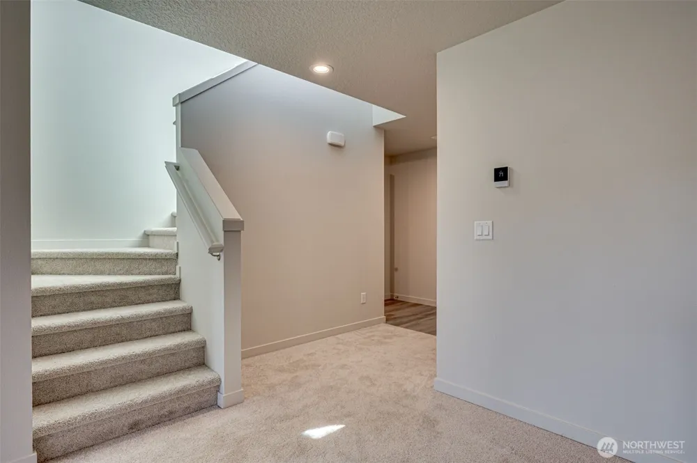 2002 Henderson Way Longview, WA 98632