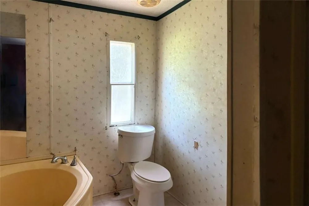 182 Owenby Lane Martin, GA 30557