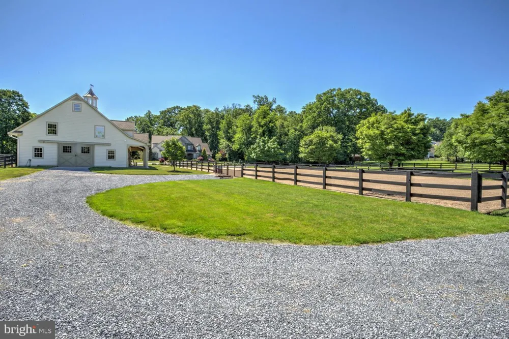 314 DEERFIELD DRIVE East Earl, PA 17519