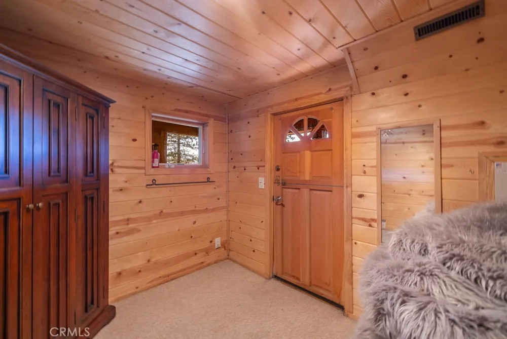 42668 Timberline Trail Big Bear Lake, CA 92315