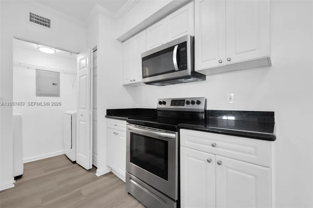 17150 Bay Rd #2814 Sunny Isles Beach, FL 33160
