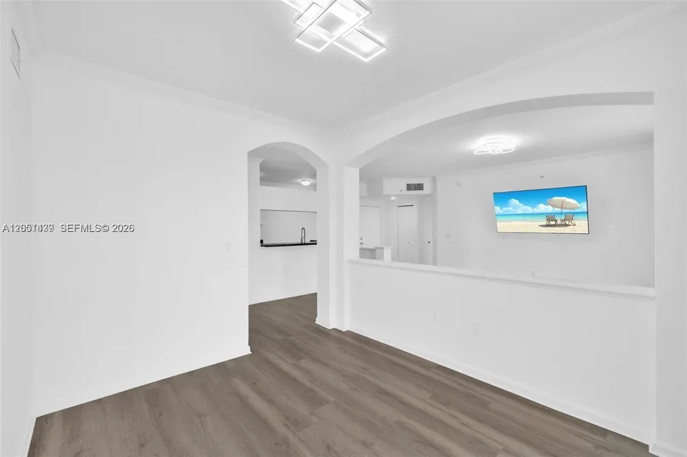 17150 Bay Rd #2814 Sunny Isles Beach, FL 33160