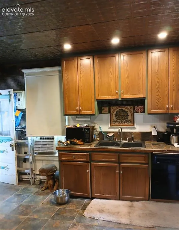401 E Carr Avenue Cripple Creek, CO 80813
