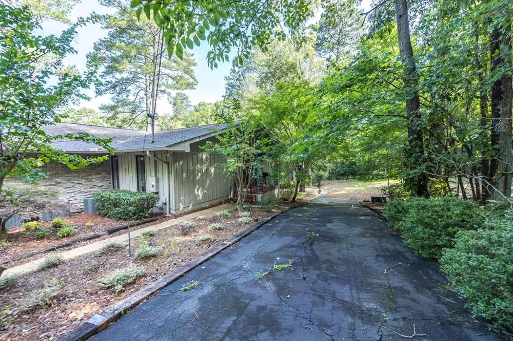 133 Hall Drive Hamilton, GA 31811