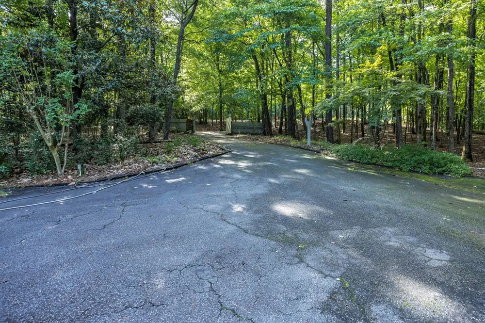 133 Hall Drive Hamilton, GA 31811