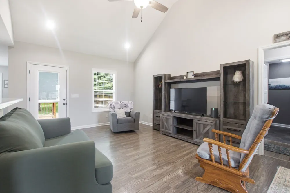 312 Spring Creek St Chapel Hill, TN 37034
