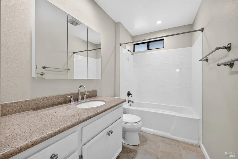 19167 Robinson Road ##J Sonoma, CA 95476