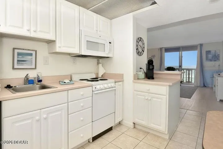 1575 Ocean Shore Boulevard #304 Ormond Beach, FL 32176