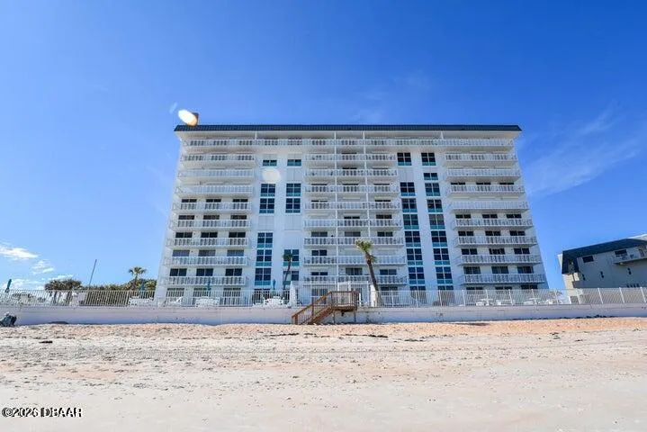 1575 Ocean Shore Boulevard #304 Ormond Beach, FL 32176