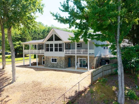 354 Harrison Circle