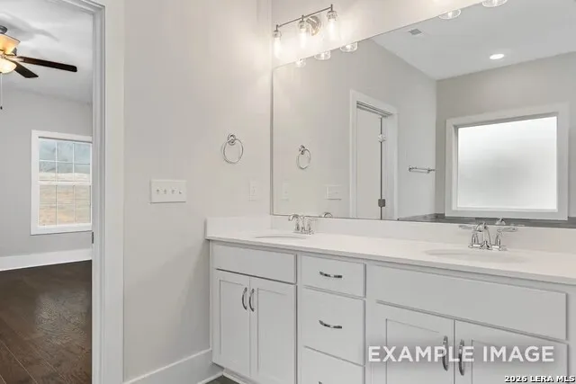 338 Lily Pass Castroville, TX 78009
