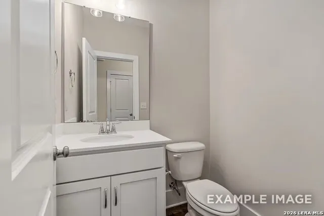 338 Lily Pass Castroville, TX 78009