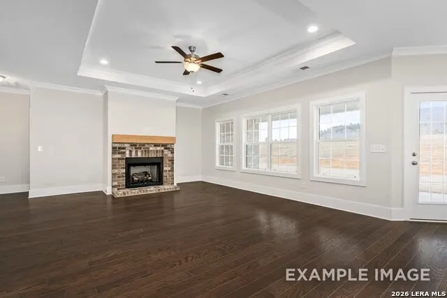 338 Lily Pass Castroville, TX 78009