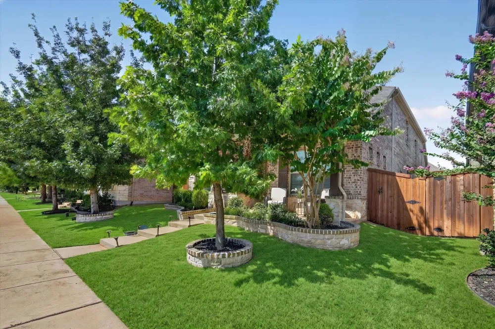 12766 Mercer Parkway Farmers Branch, TX 75234