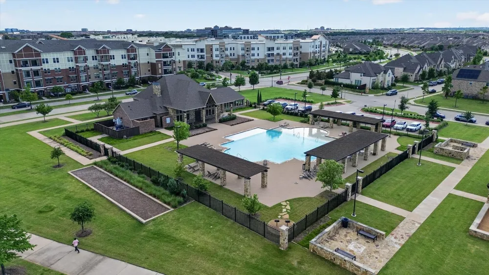 12766 Mercer Parkway Farmers Branch, TX 75234