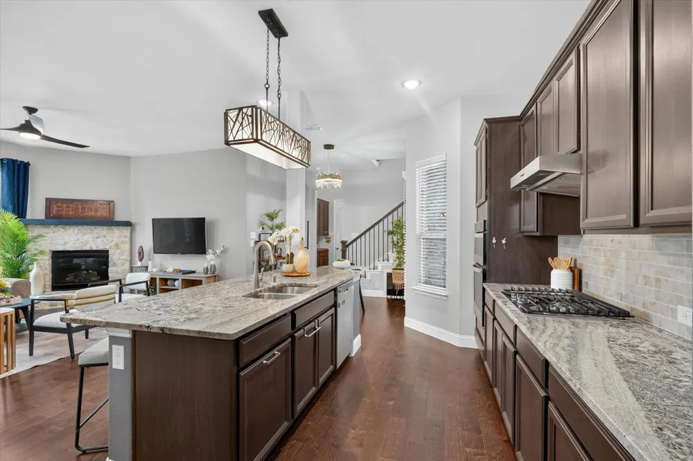 12766 Mercer Parkway Farmers Branch, TX 75234