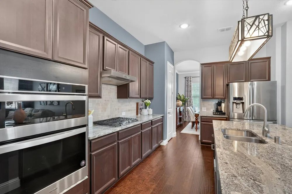 12766 Mercer Parkway Farmers Branch, TX 75234